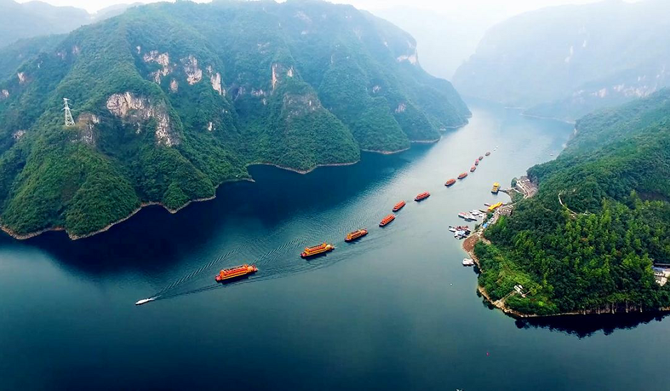 湖北阳光下的温馨小确幸时光